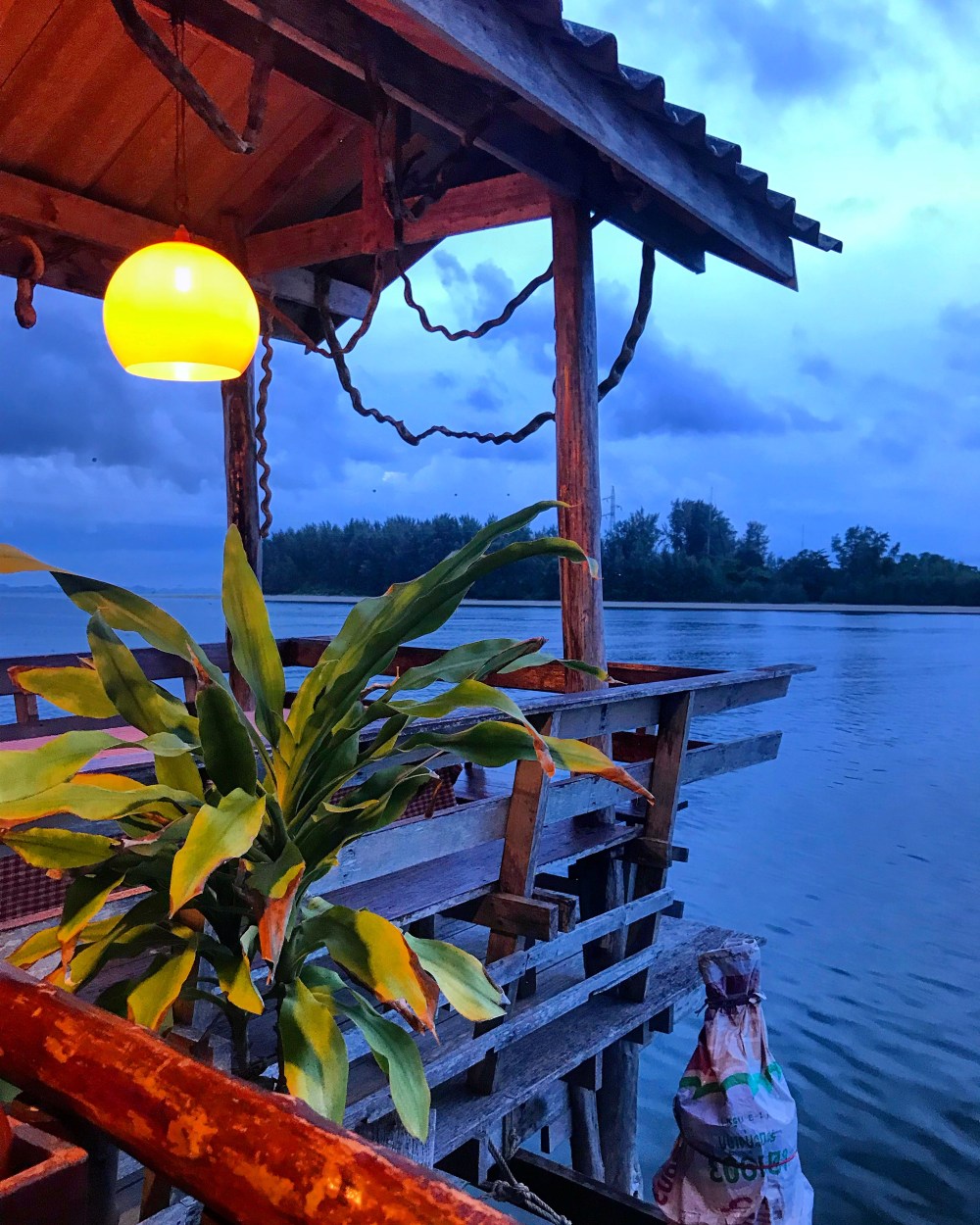 6129D7D7-EF63-494F-A0AB-1472E3AD3E28