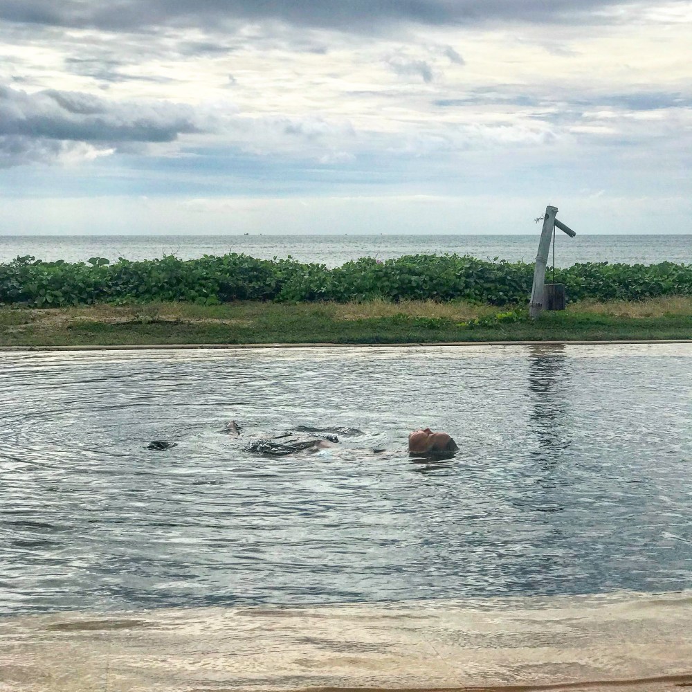 64623336-7681-4BAD-BD61-43EC68A44FED